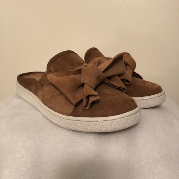 luci bow sneaker mule